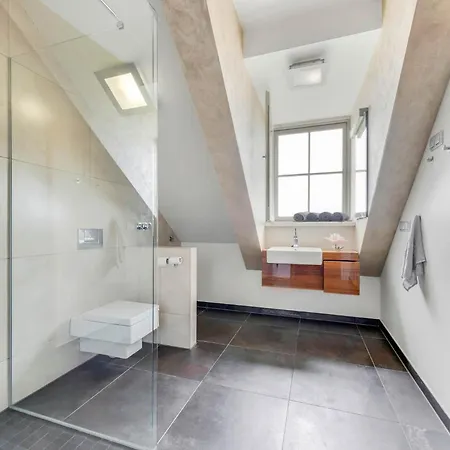 Stylish Old Town With Sauna טאלין